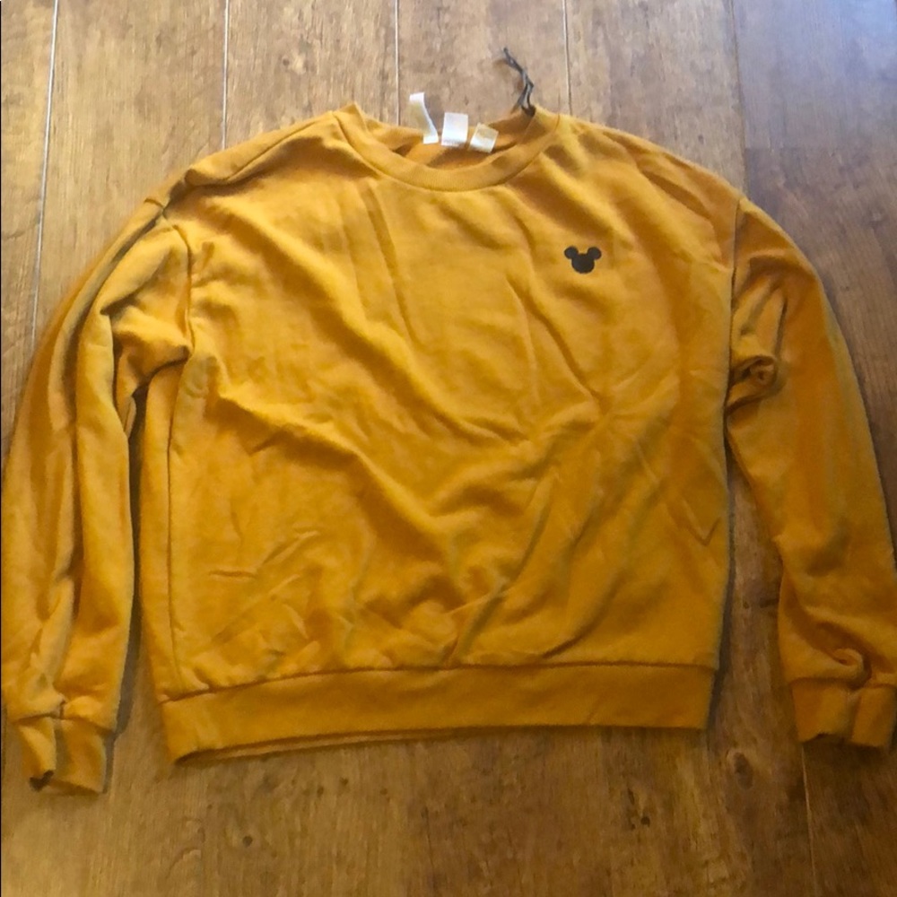 yellow crew neck